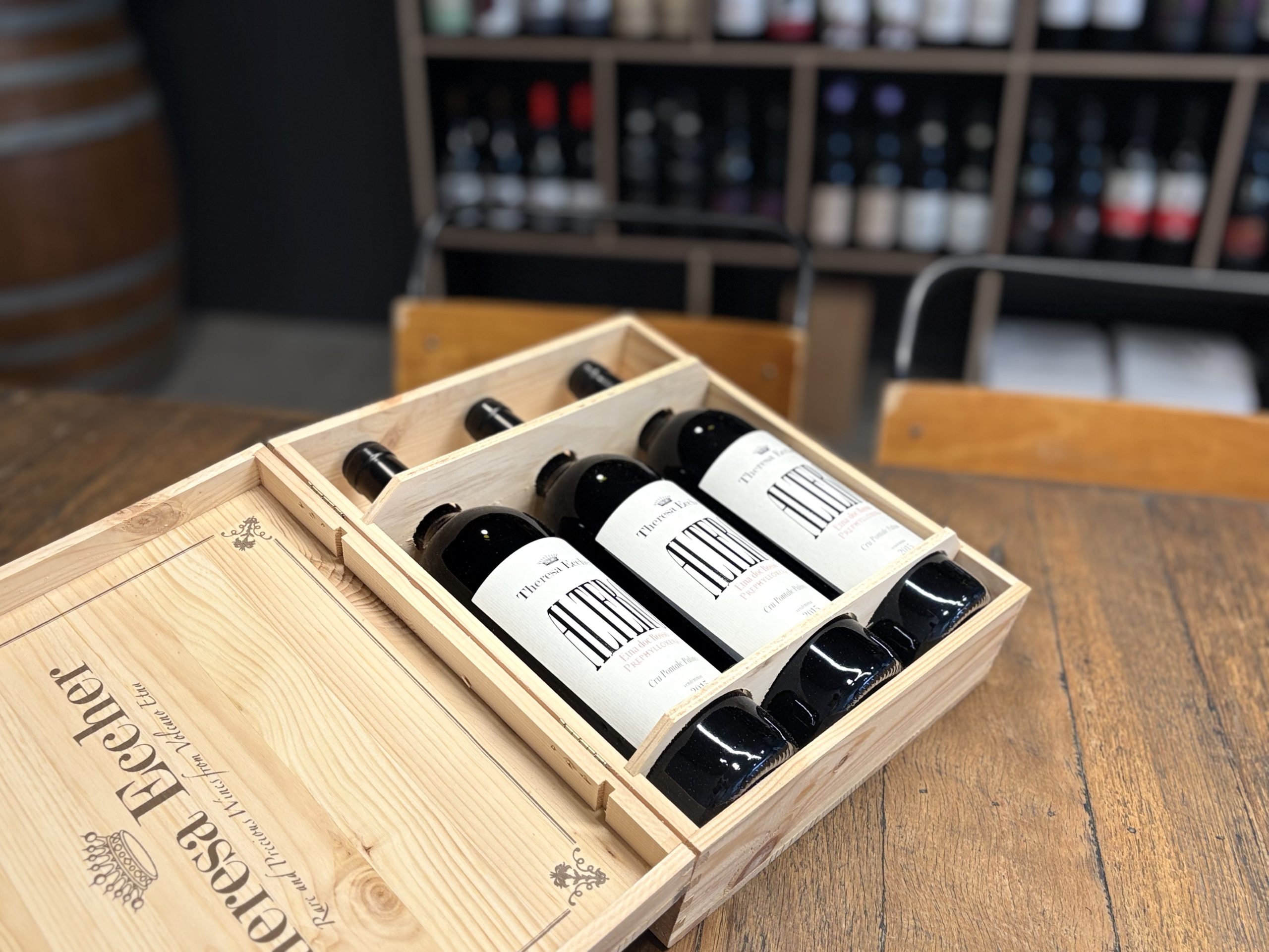 wine store wine gift boxes